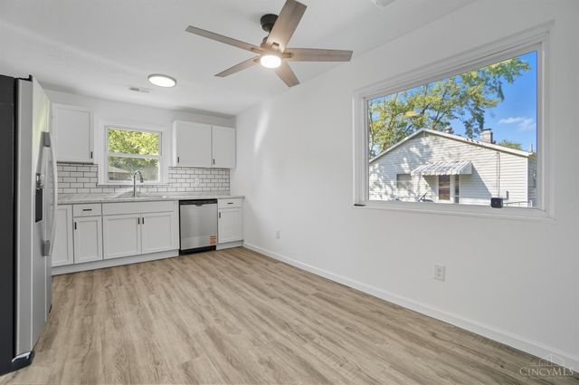 15 Patricia Drive, Franklin, OH 45005