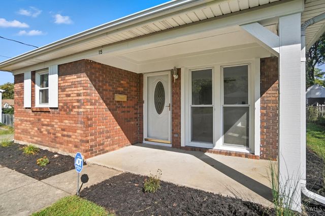 15 Patricia Drive, Franklin, OH 45005