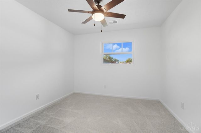 15 Patricia Drive, Franklin, OH 45005