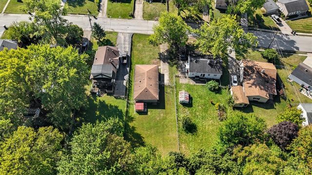 15 Patricia Drive, Franklin, OH 45005