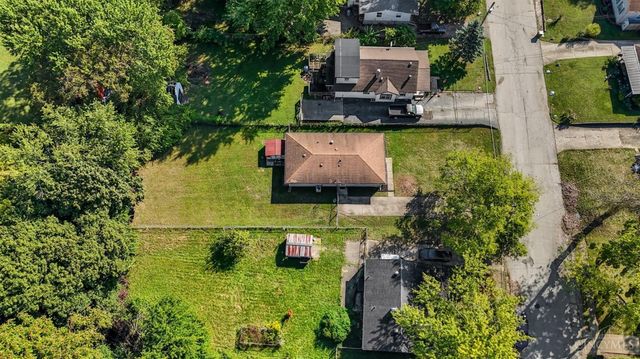 15 Patricia Drive, Franklin, OH 45005