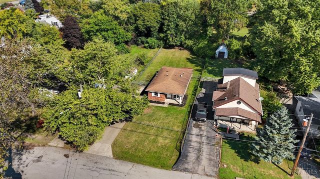 15 Patricia Drive, Franklin, OH 45005