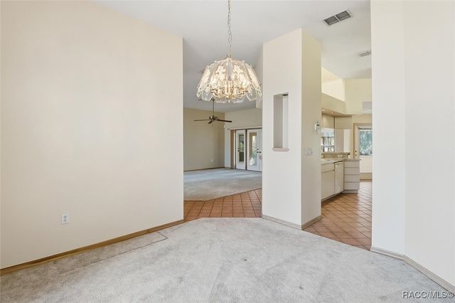 9436 W Edgar Earl Loop, Crystal River, FL 34428