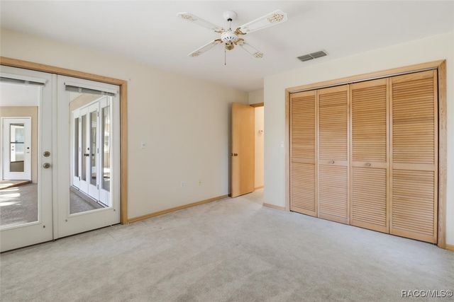 9436 W Edgar Earl Loop, Crystal River, FL 34428