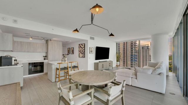 3131 NE 7th Avenue Unit 2206, Miami, FL 33137
