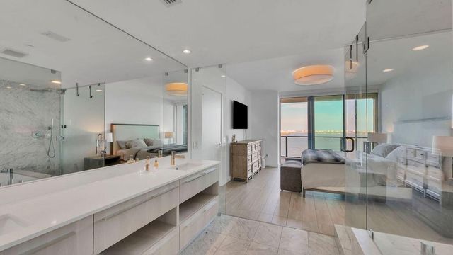 3131 NE 7th Avenue Unit 2206, Miami, FL 33137