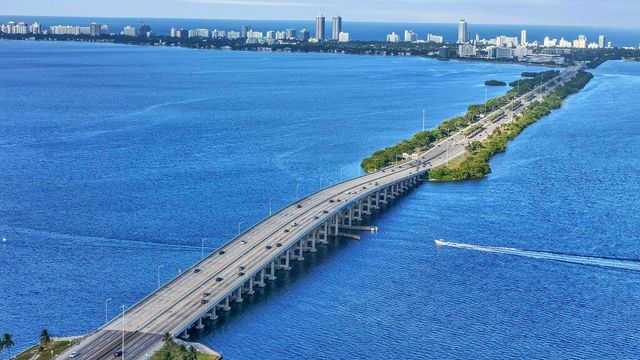 3131 NE 7th Avenue Unit 2206, Miami, FL 33137