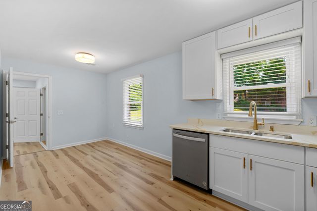 1745 Rockbridge Road NW, Conyers, GA 30012