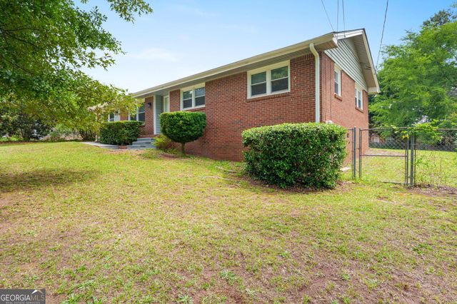 1745 Rockbridge Road NW, Conyers, GA 30012