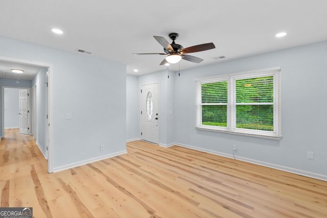 1745 Rockbridge Road NW, Conyers, GA 30012