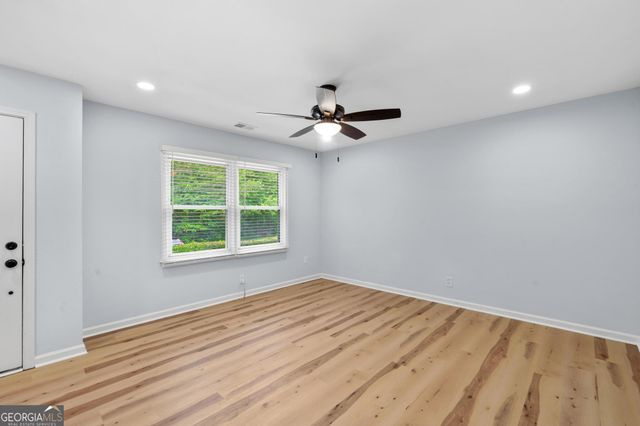1745 Rockbridge Road NW, Conyers, GA 30012