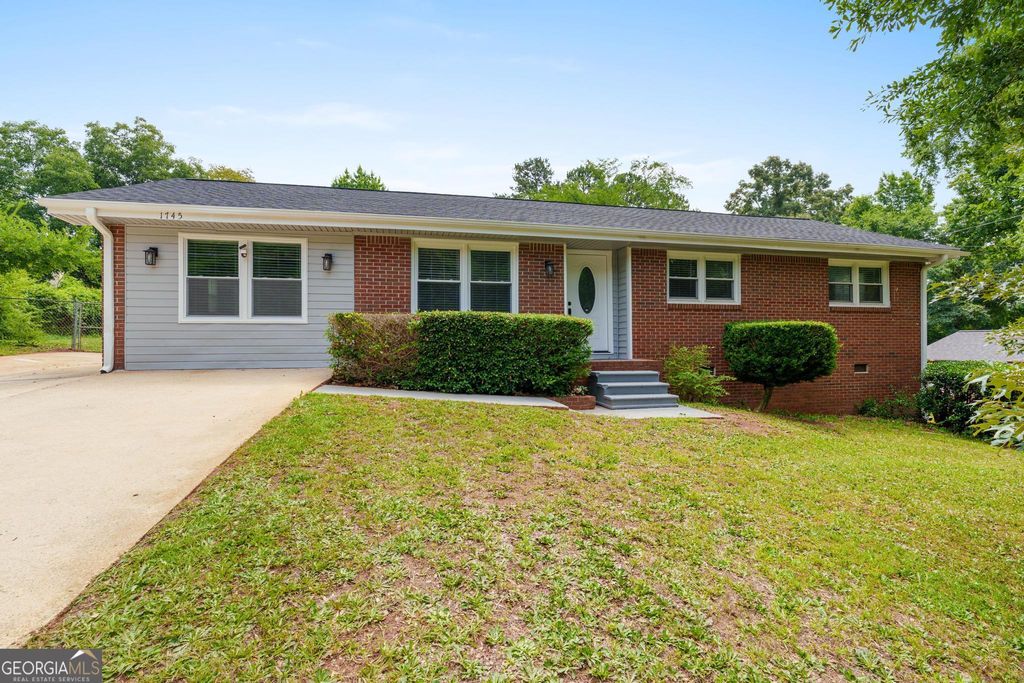 1745 Rockbridge Road NW, Conyers, GA 30012
