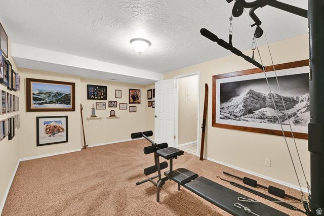 5822 S CLUB VIEW LANE LN, South Ogden, UT 84405