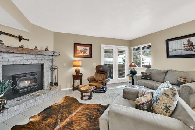5822 S CLUB VIEW LANE LN, South Ogden, UT 84405