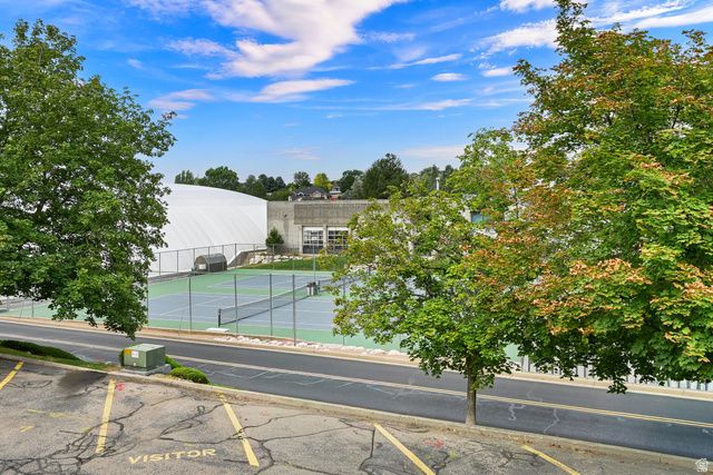 5822 S CLUB VIEW LANE LN, South Ogden, UT 84405