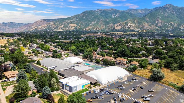 5822 S CLUB VIEW LANE LN, South Ogden, UT 84405