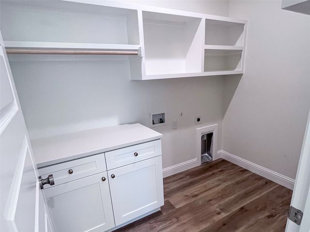 729 N 9th Avenue, Denison, TX 75021