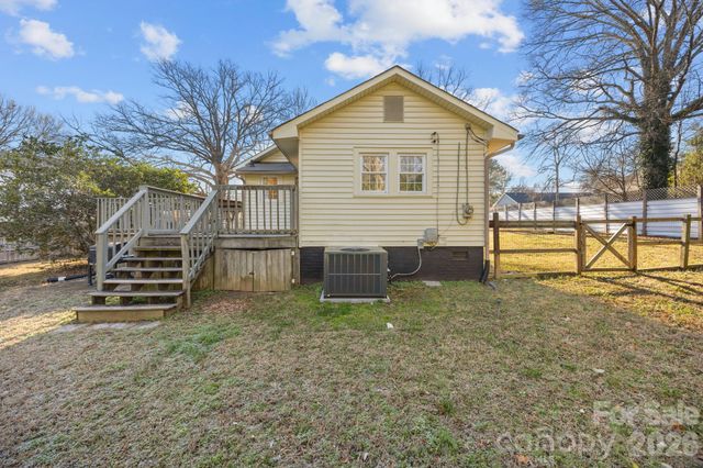 145 Saint Charles Avenue NE, Concord, NC 28025