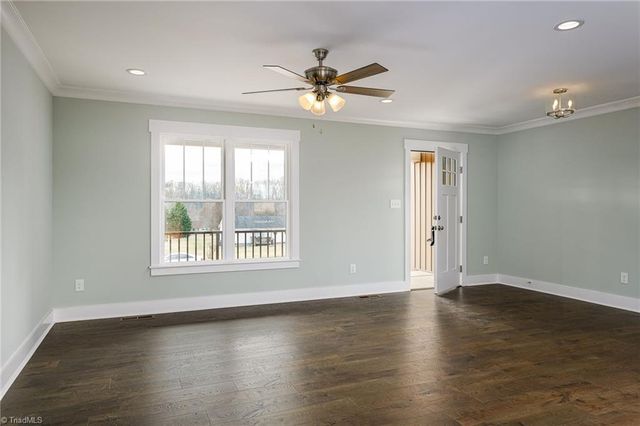 191 Snapdragon Place, Lexington, NC 27295