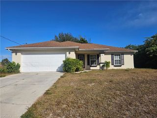 2804 66th ST W, Lehigh Acres, FL 33971