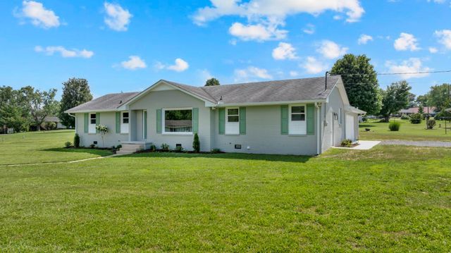 202 Lee Ln, Shelbyville, TN 37160