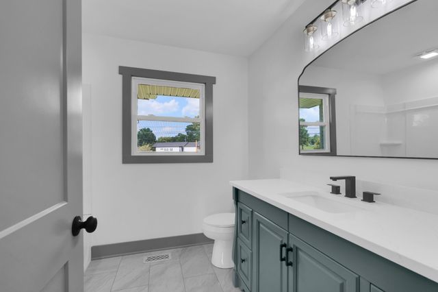 202 Lee Ln, Shelbyville, TN 37160
