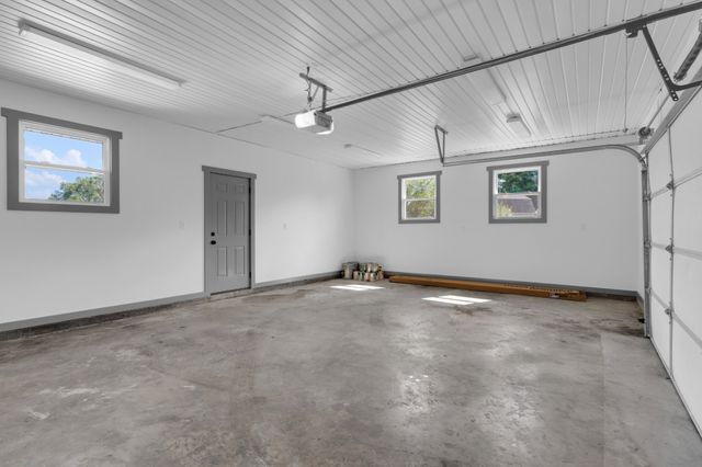 202 Lee Ln, Shelbyville, TN 37160
