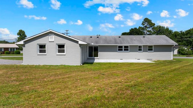 202 Lee Ln, Shelbyville, TN 37160