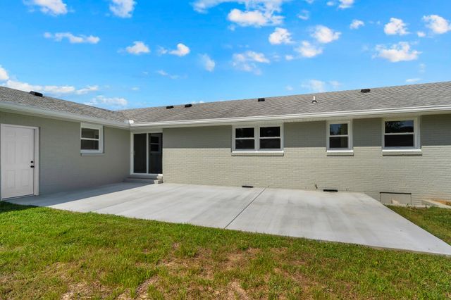 202 Lee Ln, Shelbyville, TN 37160