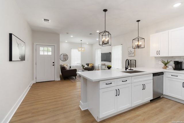 237 Carle Ave, San Antonio, TX 78204