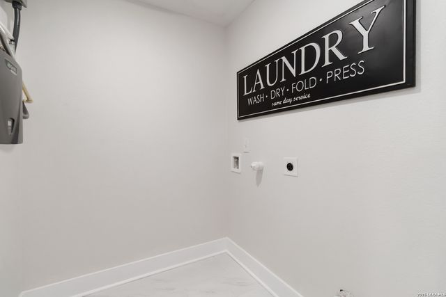 237 Carle Ave, San Antonio, TX 78204