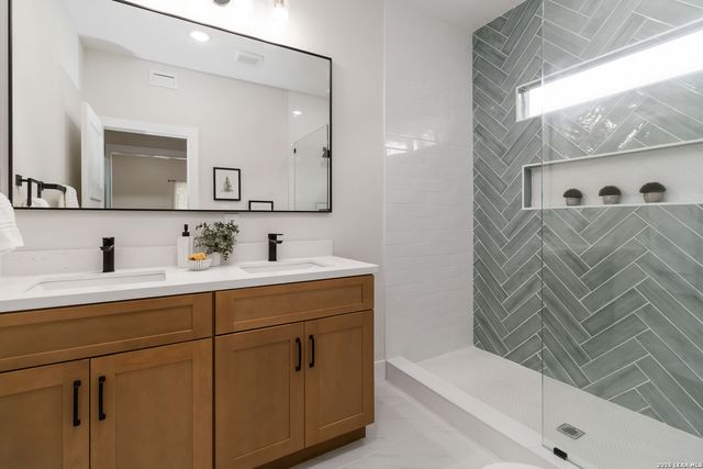 237 Carle Ave, San Antonio, TX 78204