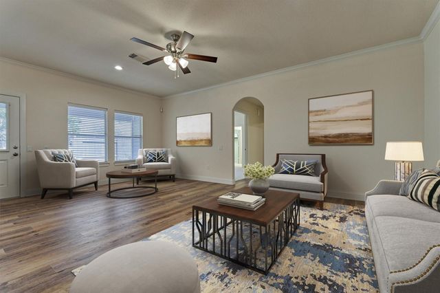 6 Windsor Bridge Drive, Conroe, TX 77384