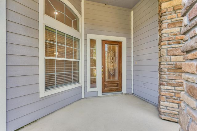 6 Windsor Bridge Drive, Conroe, TX 77384