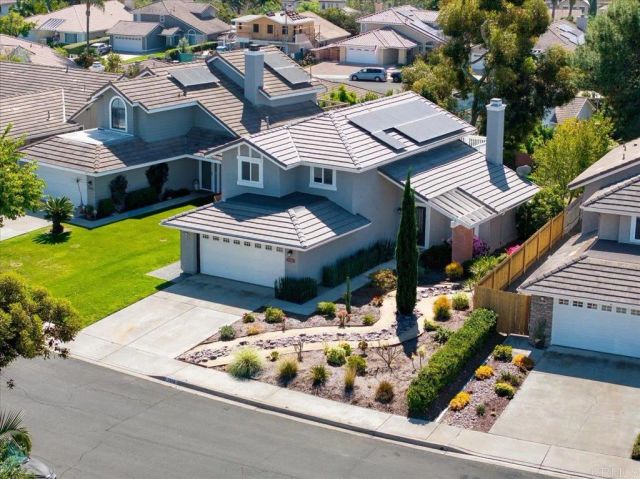 7946 Calle Posada, Carlsbad, CA 92009