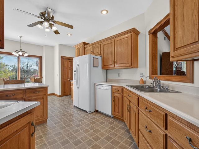 14006 Winchester Road, Fort Wayne, IN 46819