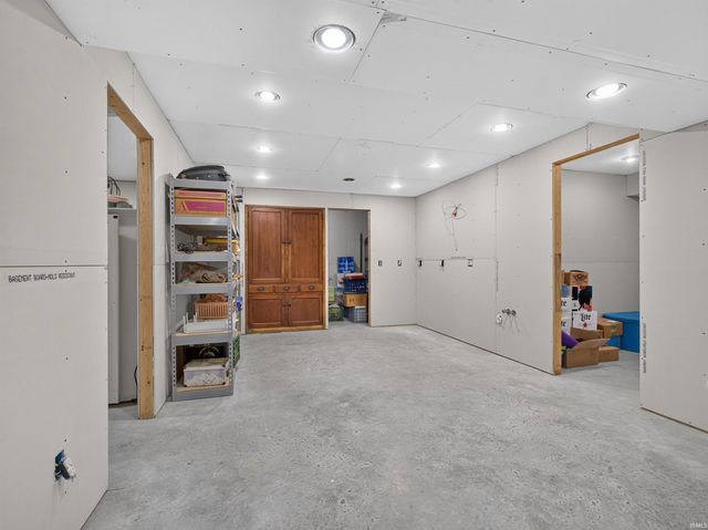 14006 Winchester Road, Fort Wayne, IN 46819