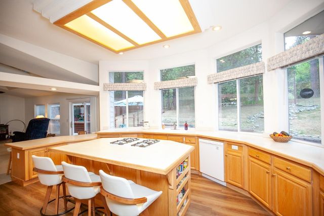 9427 Grizzly Flat Rd, Grizzly Flats, CA 95636