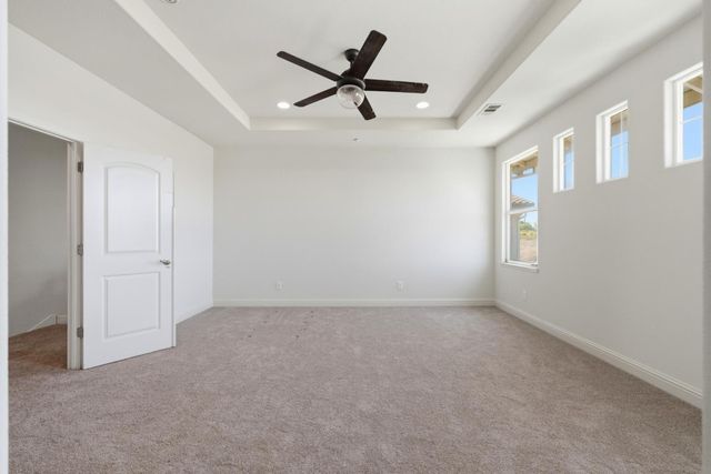 881 Trestle Point, Lathrop, CA 95330