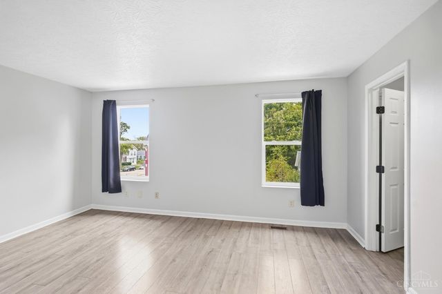 812 Wm H Taft Road, Cincinnati, OH 45206