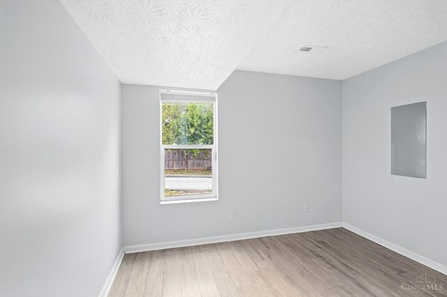 812 Wm H Taft Road, Cincinnati, OH 45206