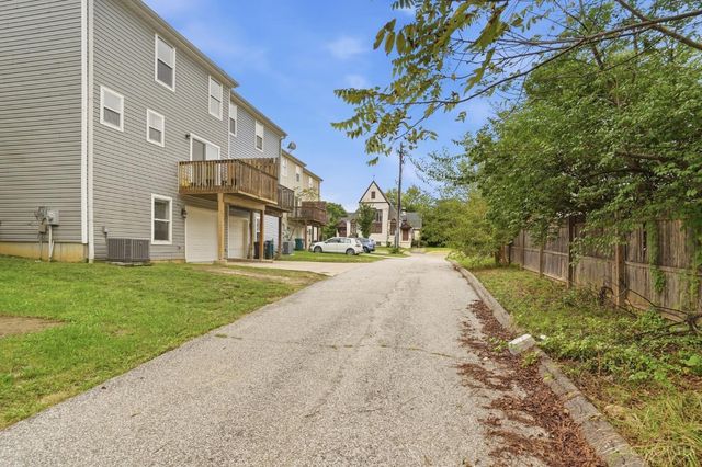 812 Wm H Taft Road, Cincinnati, OH 45206