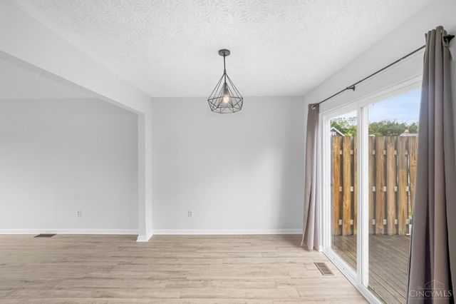 812 Wm H Taft Road, Cincinnati, OH 45206