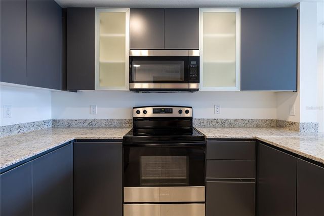 5579 PGA BOULEVARD 323, Orlando, FL 32839