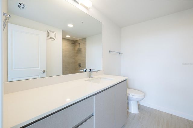 5579 PGA BOULEVARD 323, Orlando, FL 32839