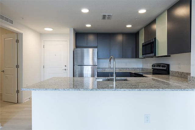 5579 PGA BOULEVARD 323, Orlando, FL 32839