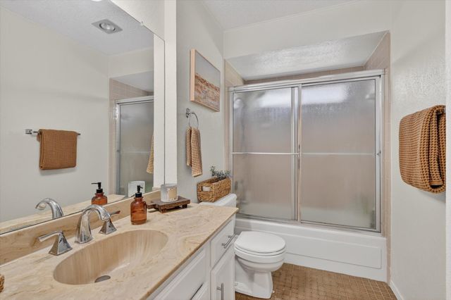 1807 Buckeye Drive, Flower Mound, TX 75028