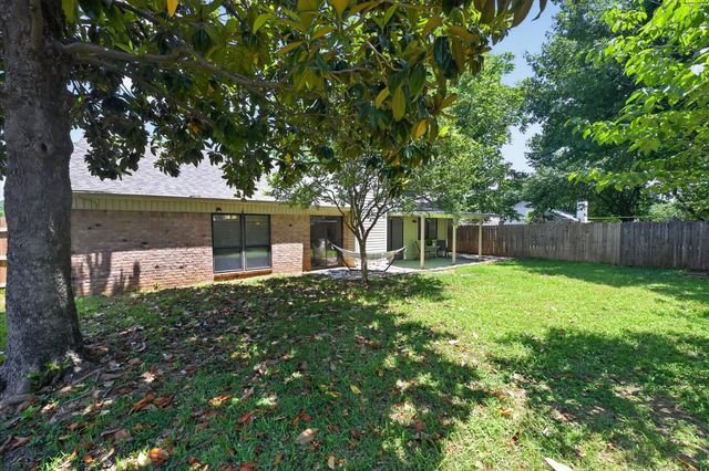 1807 Buckeye Drive, Flower Mound, TX 75028