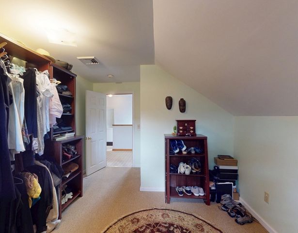 42 Water St, Northampton, MA 01053