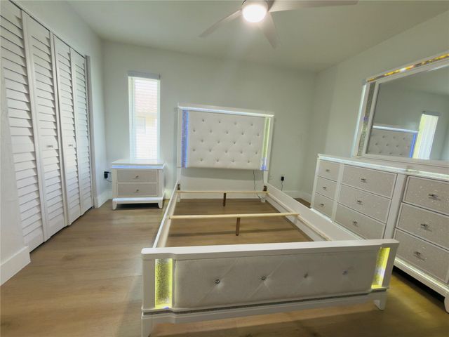 27153 Edenbridge CT, Bonita Springs, FL 34135